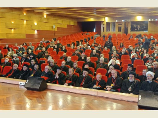 افتتاح الجمعية السينودسية القارية للكنائس الكاثوليكية في الشرق الأوسط في بيت عنيا – حريصاوتستمر الى 18 الحالي بعنوان :”شركة ومشاركة ورسالة”