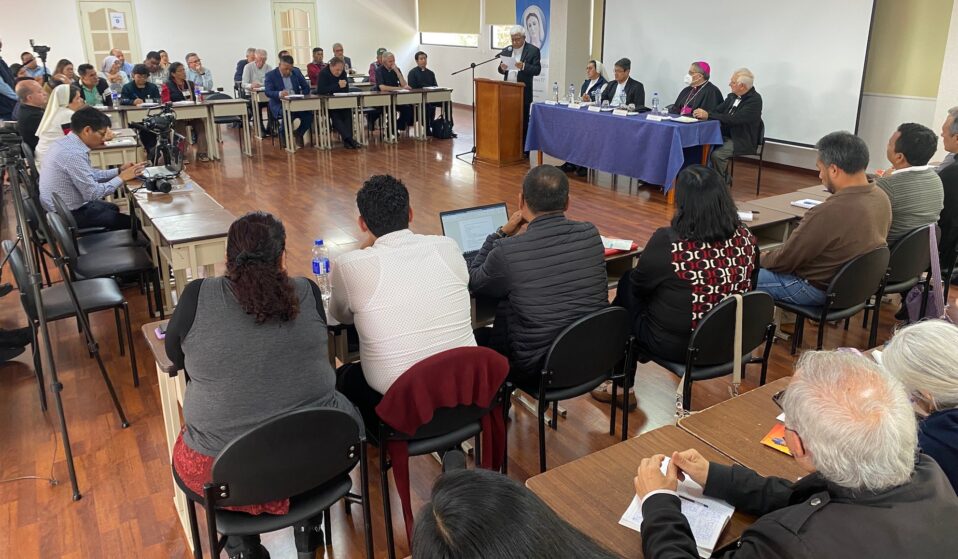 ¿Quiénes participan en la Asamblea Regional de los Países Bolivarianos en Ecuador?