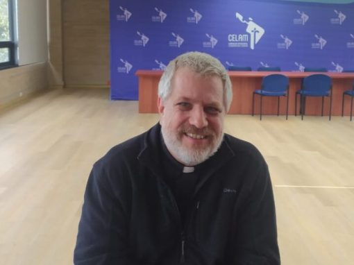 Padre Giacomo Costa: En este Sínodo, “no son sólo los obispos, sino el pueblo de Dios que es sujeto de la Iglesia”