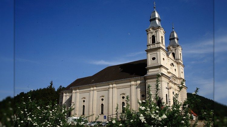Romania – Several Shrine and Abbey of the Greek Catholic Church and of latin dioceses are joining the marian prayer